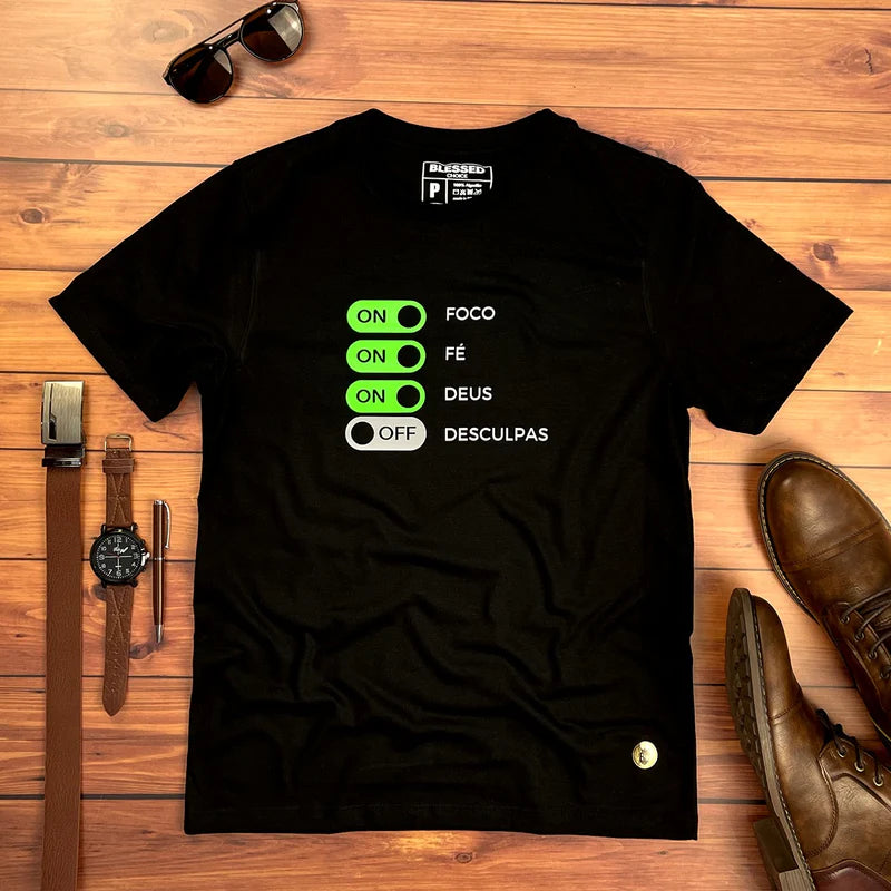 Camiseta Masculina Preta On Off Foco Fé Deus Desculpas