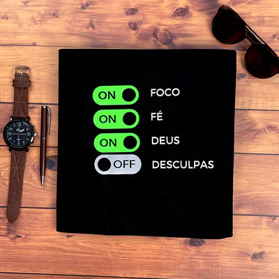 Camiseta Masculina Preta On Off Foco Fé Deus Desculpas