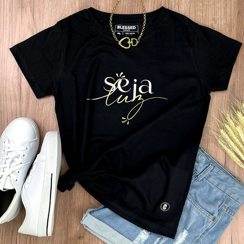 Camiseta Feminina Preta Seja Luz